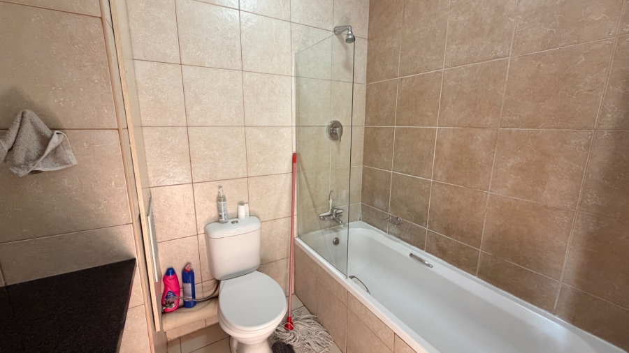 1 Bedroom Property for Sale in Bult South North West